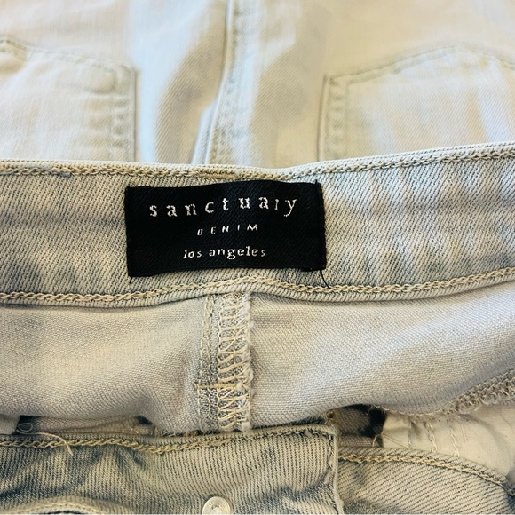 Sanctuary Denim Los Angeles  Zip Stretch Denim Skirt. Women's Size 27 - Picture 3 of 4